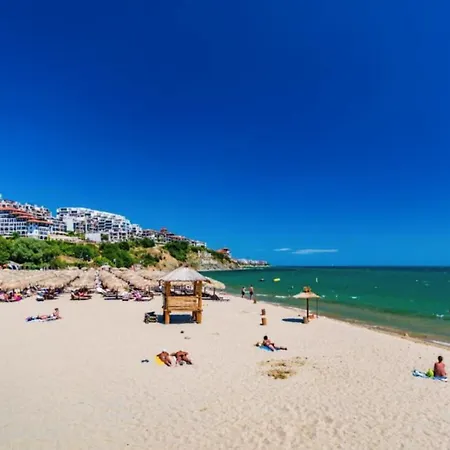 Horizon 12 'б' Apartment *