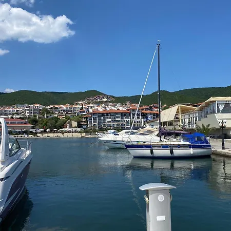 Horizon 12 'б' Apartment