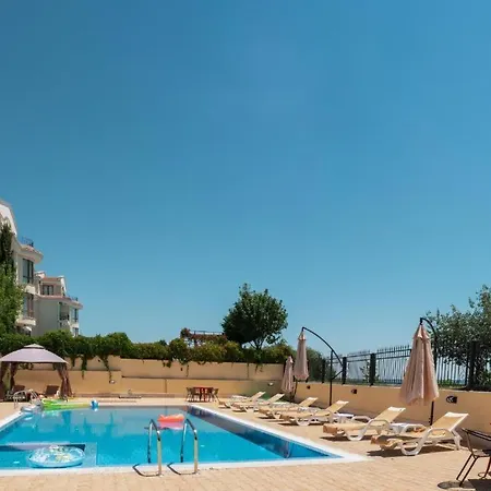 Horizon 12 'б' Свети Влас